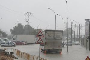 La EGM Fuente del Jarro urge una solución definitiva al problema de inundaciones en la calle Ciudad de Barcelona