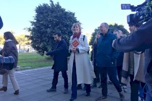 Verónica Ruiz declara en el jutjat per la retirada de la creu del parc Ribalta de Castelló