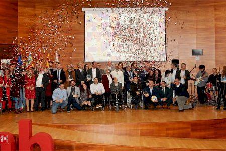 La UMH guardona l'Ajuntament d'Altea per l'organització del Campionat d'Espanya Universitari de Vela 2022