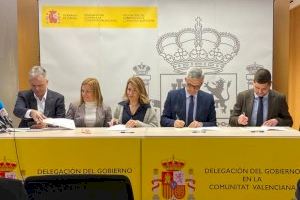 350 locals i habitatges podran ser rehabilitats gràcies a l'acord signat hui per la ministra Raquel Sánchez i l'alcalde José Manuel Prieto