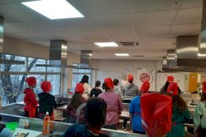 225 alumnos de 1º de ESO se inician en la cocina