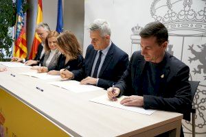 El Alcalde de Burjassot firma el acuerdo para la rehabilitación de viviendas del Plan de Recuperación, Transformación y Resiliencia