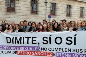 El PP se manifiesta en València contra la Ley del 'Sí es sí'