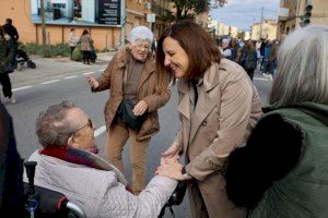 María José Catalá asiste a Sant Antoni en Poble Nou