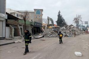 Bomber desplaçat a Turquia: “Veure la solidaritat entre tanta tragèdia et fa recuperar la fe a la humanitat”