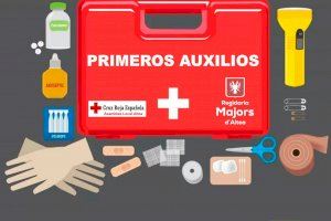Bienestar Social de Altea y Cruz Roja impulsan nuevos talleres de primeros auxilios para mayores