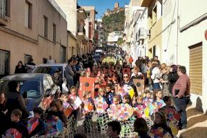 Almenara celebra el carnaval escolar concienciando sobre el reciclaje y la importancia de la música