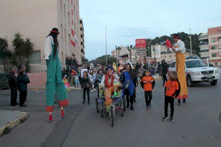 Almenara se llena de música y color con la celebración del carnaval
