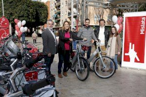 Mislata estrena un servicio de alquiler de bicicletas eléctricas en una apuesta por la movilidad sostenible