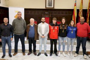 L'Ajuntament de Sagunt reconeix els mèrits esportius als medallistes del Campionat d'Handbol d'Espanya de Seleccions Autonòmiques