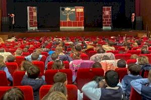 Más de 2.000 estudiantes disfrutan del Teatro en Inglés en el Gran Teatre Antonio Ferrandis de Paterna