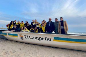 El Ayuntamiento cede una embarcación al Club Deportivo Mar Clot de L’Illot para participar en competiciones nacionales e internacionales