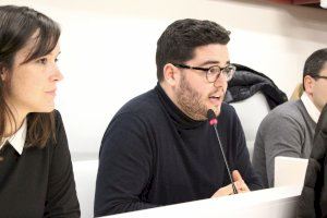Nico Calabuig: "presentar la nostra moció ha contribuït a iniciar la solució al problema dels cursos als centres cívics"