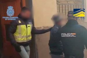 Una xarxa penal de trànsit de migrants entre Algèria i Espanya cau a Alacant: molts eren xiquets