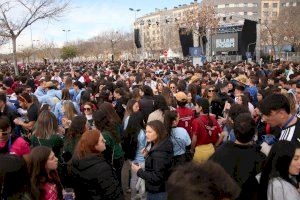 GALERIA | L'UJI rebenta amb la multitudinària festa de les paelles