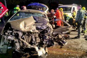 Dos ferits greus en un brutal accident de trànsit a Villena