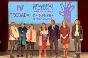 Montroy, Manuel, la Pobla Llarga, Catadau y Senyera reciben su placa como miembros de la Red contra la Violencia de Género de la Diputació