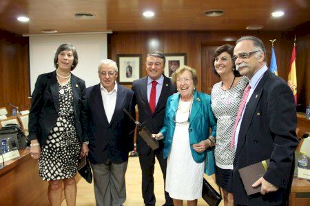 Xàbia rinde homenaje a Ramona Fernández de Palencia dedicándole un espacio público en el corazón del Centro Histórico