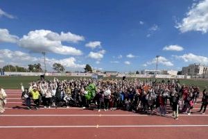 La diversión reina en las olimpiadas escolares de la alcachofa