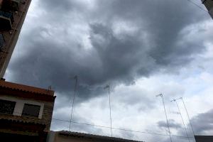 Alerta por el riesgo de granizo y tormentas este miércoles en la Comunitat Valenciana