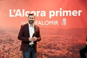 Samuel Falomir se presenta como candidato con el anuncio de que l'Alcora quedará libre de deudas antes del final de la legislatura
