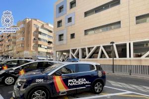 Extorqueixen a una dona a Alacant a la qual van amenaçar amb matar-la pel delicte comés pel seu fill