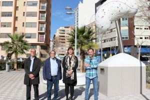 Castelló descubre la escultura de homenaje a los donantes de órganos junto al Hospital Provincial