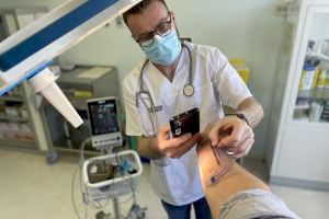 Premian una novedosa app de Alicante que permite acortar tiempos de espera en dermatología