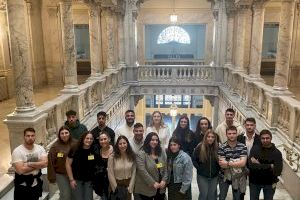 Estudiantado de la UMH visita el Banco de España y el Congreso de los Diputados