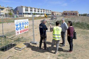 Urbanisme inicia les obres de la nova zona verda de 4.000 metres a Paiporta