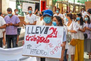 Vuit de cada deu metges MIR valencians treballen més hores del que es legal