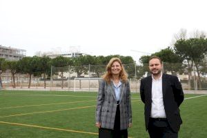 Gran Via reobri el seu camp de futbol després de concloure el canvi de gespa amb una inversió de 480.000 euros