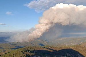 El incendio del Alto Mijares amenaza la Sierra de Espadán y sigue avanzando hacia Montanejos
