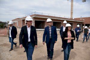 El Director General de Infraestructuras Educativas visita las obras del nuevo centro de Educación Especial Pla de la Mesquita