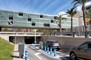 Los nuevos elementos tecnológicos del parking de l’Aigüera y la bajada de tarifas se traducen ya en una mayor ocupación del aparcamiento