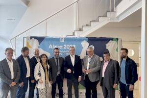 Alzira dona la benvinguda als més de 200 esportistes participants en el X Mundial de Pilota