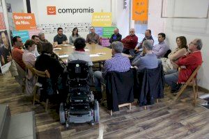 Compromís treballa les propostes per una nova política sociosanitària a Ontinyent amb les entitats del sector