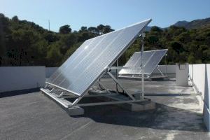 Santa Pola pone en marcha una comunidad energética local pública con placas solares en el casco urbano y Gran Alacant