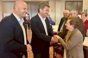 Mazón se compromete a ampliar el centro de Alzheimer de Teulada y a bajar los impuestos a los mayores con personas a su cargo