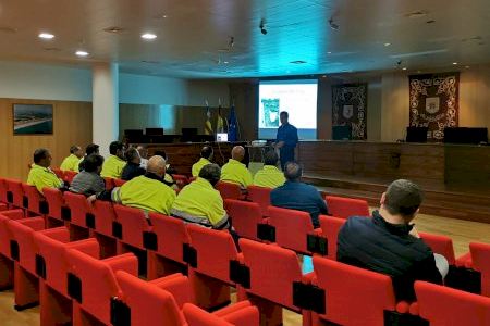 El Ayuntamiento de Almenara forma a la Brigada Municipal para la prevención y control del mosquito tigre