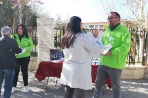Los educadores ambientales del Ayuntamiento de Elda visitan más de 5.000 hogares durante la campaña ‘puerta a puerta’