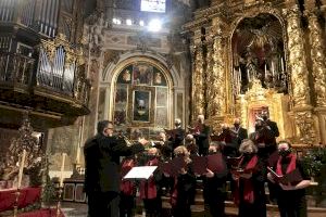 La parroquia de San Nicolás Valencia comienza la Semana Santa con la celebración del Domingo de Ramos