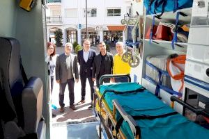 Altea renueva su ambulancia en colaboración con la Fundación Caixaltea
