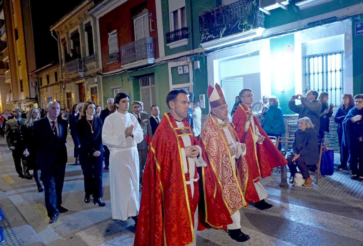 Unir Interactuar para La procesión del Santo Entierro protagoniza las imágenes más emotivas de la  Semana Santa Marinera