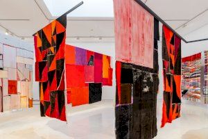 L’IVAM acomiada l’exposició de Teresa Lanceta, pionera de l’art tèxtil contemporani