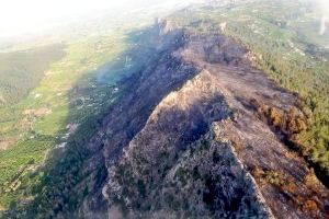 Cent evacuats i 40 hectàrees: L'incendi d'Alzira es queda a les portes de la Murta-La Casella