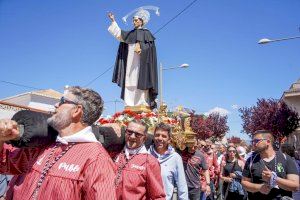 Carlos Mazón participa en la tradicional rogativa a Sant Vicent en Llíria