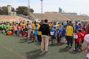 Deportes entrega las medallas de los Juegos Escolares a los colegios de Benidorm