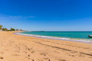 Surt a licitació el xiringuito de la platja de la Caracola per a la temporada estival