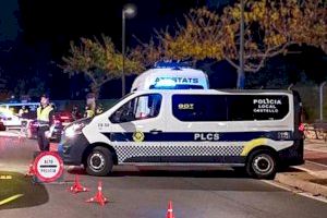 Un conductor con síntomas de embriaguez arranca un semáforo en Castelló